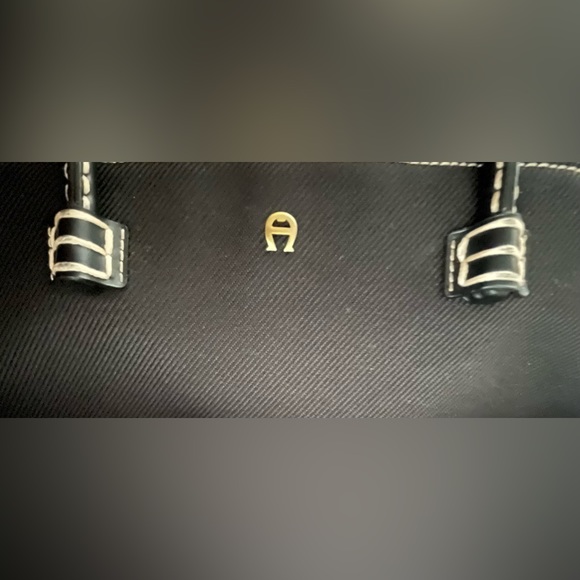 Ethienne Aigner handbag/ tote - Picture 6 of 6